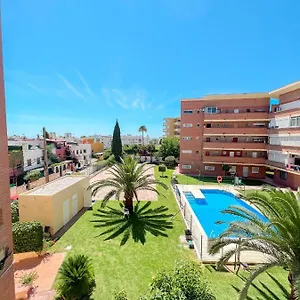 Apartamento Beautiful Loft Playamar Pool And Beach, Torremolinos